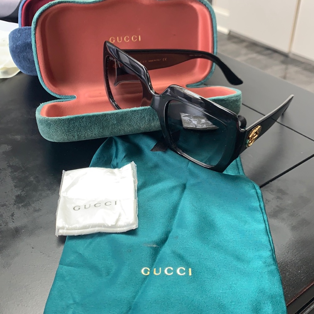 Gucci sunglasses